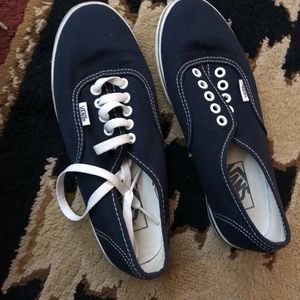 navy vans size 7 women’s 5.5 men’s